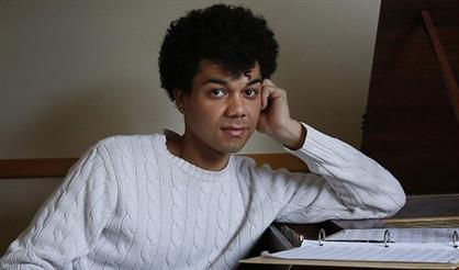 Kalil Wilson (USA) с новогодней программой