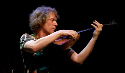 Алексей Архиповский, балалайка