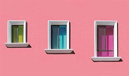 Он, она, окно, покойник