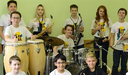 Детский эстрадный оркестр "Апрель-Бенд"
