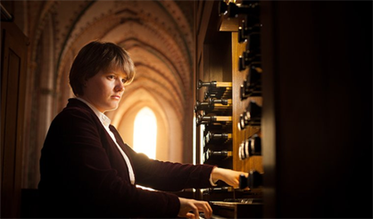 Рождественская ёлка. Орган и рояль