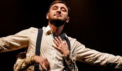 Красавец-мужчина