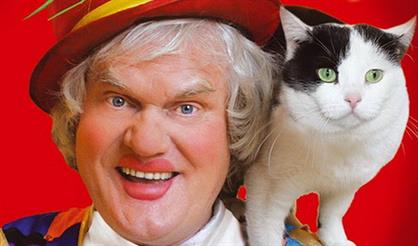 Юрий Куклачев. Театр кошек