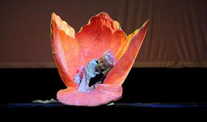 Дюймовочка