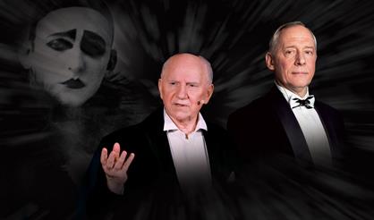 Валерий Баринов и Андрей Межулис в литературно-музыкальном спектакле "Баллада о Вертинском"