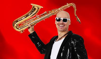 Саксофонист SyntheticSax. Мировые хиты от Ameno до Lambada.