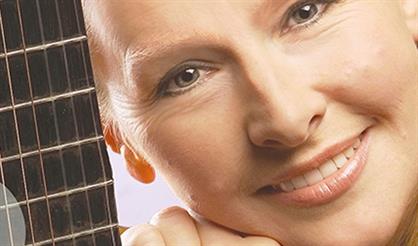 Галина Хомчик. «Не покидай меня, весна»