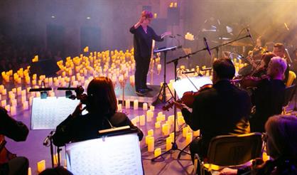 Мировые рок-хиты в сиянии тысячи свечей