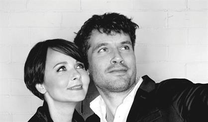 Не могу приехать, цветёт миндаль