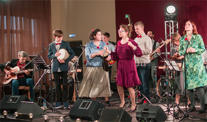 Moonberry Jam и Яна Успенская