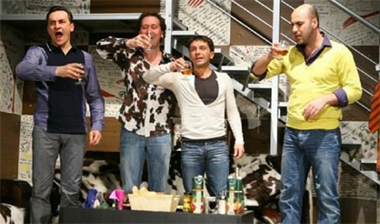 Разговоры мужчин среднего возраста