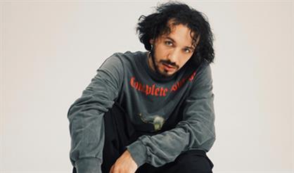 The OM. Alt. Live special