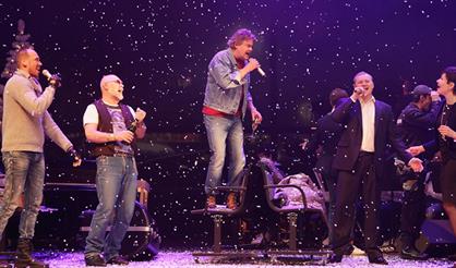 Рождество. Мистерия. Бал