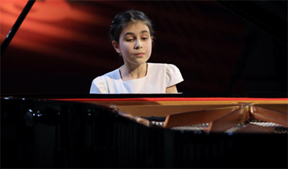 Александра Довгань. Моцарт