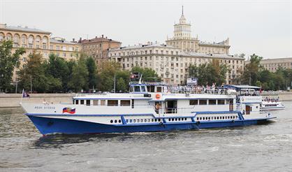 Прогулка на теплоходе