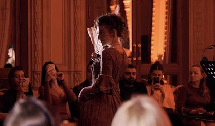 Музыка в старинном особняке: светский салон