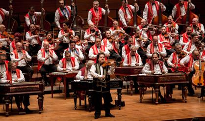 Будапештский симфонический оркестр цыган "100 скрипок"