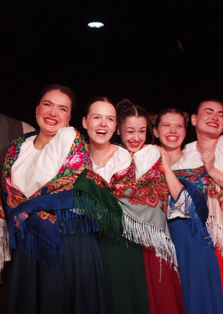 Вот такая она разная... Любовь!