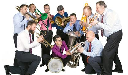 Новогодний медный джаз