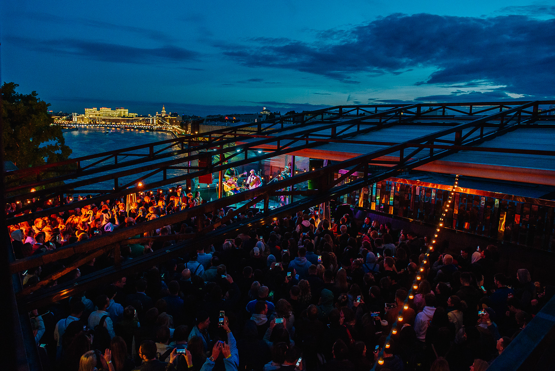 Fantomas rooftop схема зала