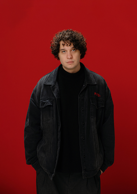 Антон Токарев