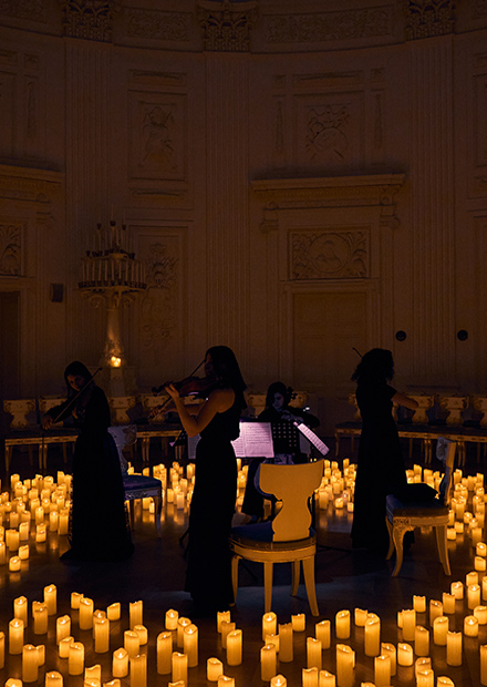 Рождество во Дворце: шедевры классики в сиянии тысячи свечей
