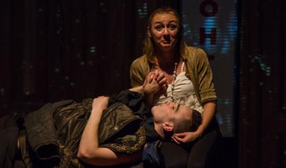 Змея золотая