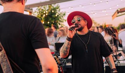 Ритмы латины на крыше. Dolce Gavana