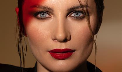 Ева Власова