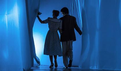 "Пел соловей, сирень цвела..."