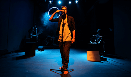 Смешной человек