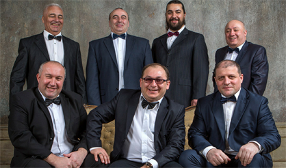 Грузинский хор, дудук и саксофон