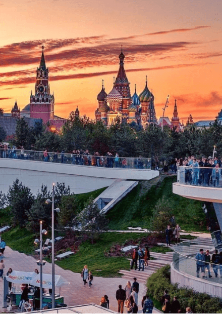 Экскурсионная прогулка в парк "Зарядье"