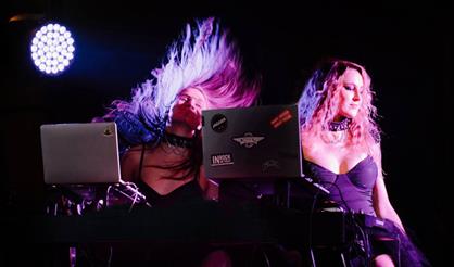 DJs Olsy & Roxy. Rock Show