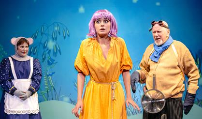 Дюймовочка