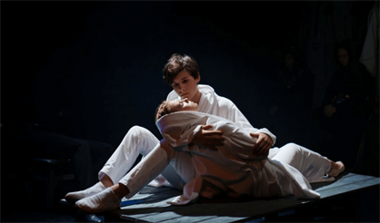 Юная любовь