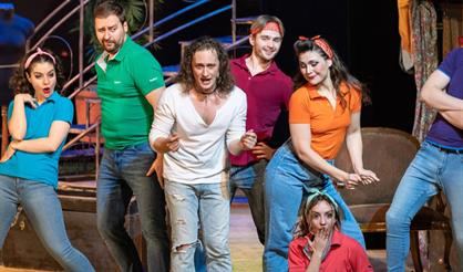 Мюзикл на чердаке