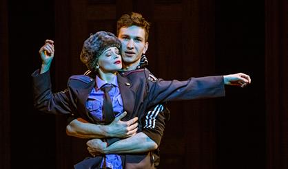 Хабибулин едет из Владивостока в Калининград к Зое