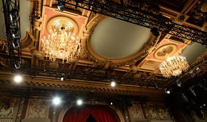 Женщина, которая права. Клубный вечер "Все поют"