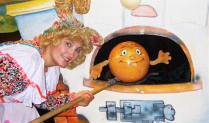 Тётушка Луша и колобок Ванюша