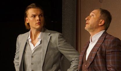 Танго на шестерых