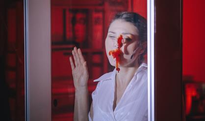 Женщина и невропатолог