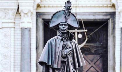 Петергоф + Кронштадт