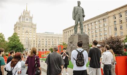 Стендап-экскурсия по Патрикам