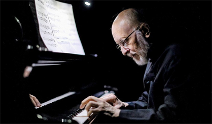 Моцарт, Найман, Карманов