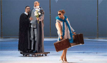 Обручение в монастыре