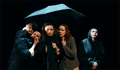 Я была в доме и ждала...