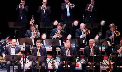 Оркестр им. Лундстрема. Серенада Солнечной долины