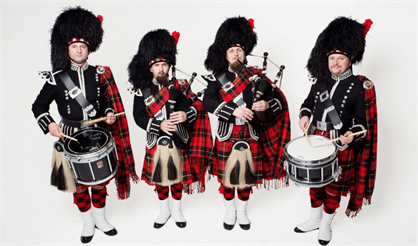 Рок-хиты на шотландских волынках