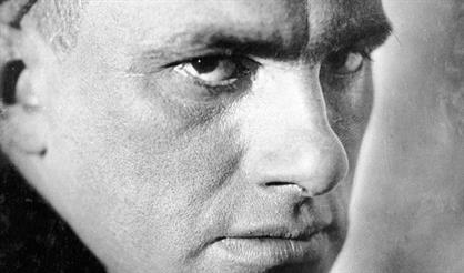 Владимир Маяковский. Я - Бог!